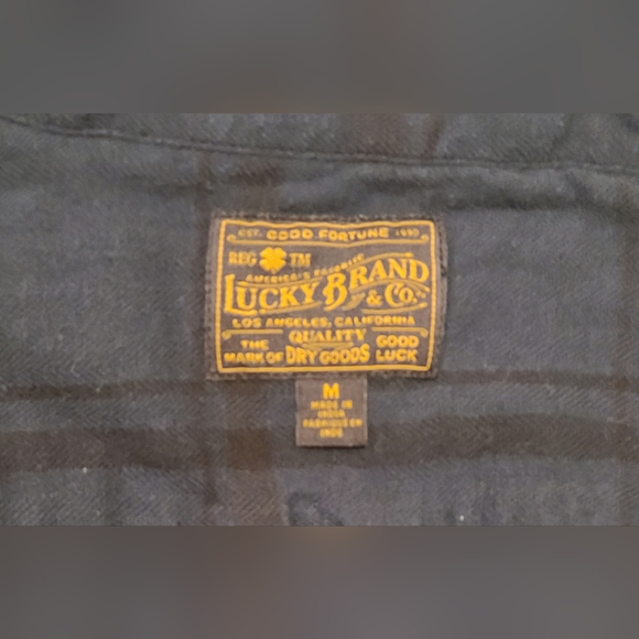 Lucky Brand button-down; flannel; medium - Picture 3 of 3